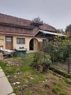 Casa batraneasca - imagine 3