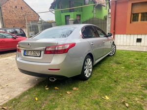 Renault Latitude 2.0 dCi Initiale - imagine 7