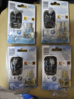 Ambipur Car (odorizant auto) foarte puternic și persistent - imagine 2