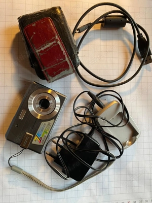 Camera foto digitala Benq DC E720