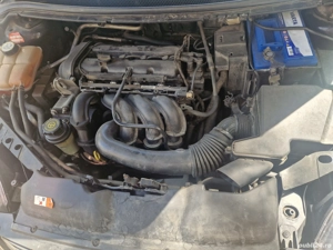 Ford Focus benzina 1.6 2011 - imagine 3