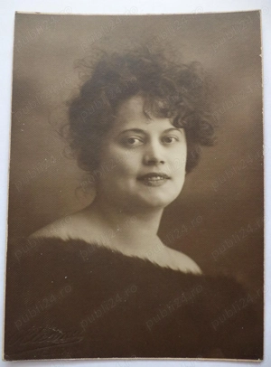 Chip superb de altădată - Studioul foto OLTEANU, Câmpina