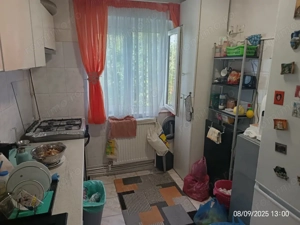 APARTAMENT 3 CAMERE, SEMIDECOMANDAT, PODU ROS, BLOC FARA RISC - imagine 9