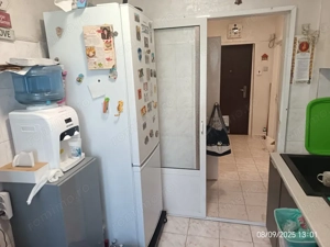 APARTAMENT 3 CAMERE, SEMIDECOMANDAT, PODU ROS, BLOC FARA RISC - imagine 11