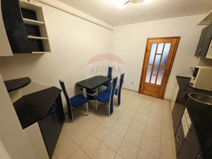 Apartament cu 4 camere de vânzare în zona Calea Romanului - imagine 5