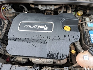 Vând autoturism Fiat 500X 1,6 Diesel  - imagine 7