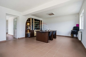 POZIȚIE STRATEGICĂ cu Potențial Major de Exploatare și Reconversie - imagine 19