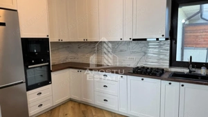 De vânzare – Duplex modern în Dumbrăvița, la liziera pădurii - imagine 2