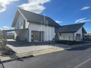 Casă individuală INDEPENDENTĂ ENERGETIC - CARTIER NOU