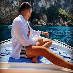 Caud doamna  domnișoară relație serioasa 