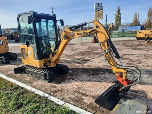 Lucrari excavare , sapaturi cu miniexcavator