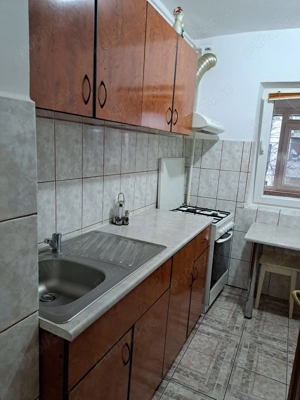 Închiriez apartament 2 camere decomandat, Buzău, zona Unirii sud.