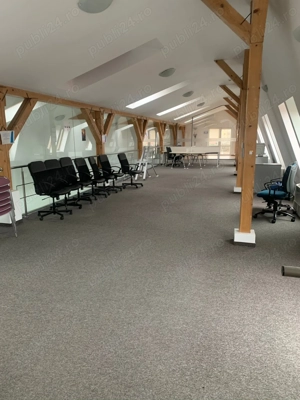 Societate comerciala închiriază Spatiu de 110mp în imobil cu cladire de birouri, zona Aurel Vlaicu