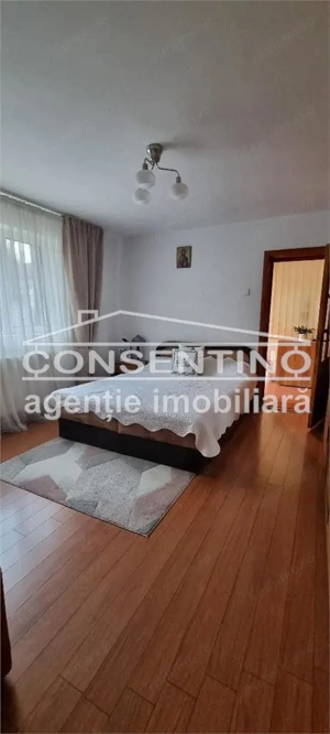 Se vinde imobil in zona Unirii Sud - imagine 4