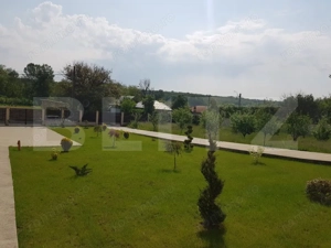 Vilă 327 mp, teren 3173 mp, Cobia - imagine 2