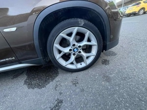 BMW X1 xDrive 2.0 177CP 2010 M-Pachet - imagine 4