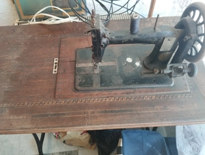Mașină de cusut - imagine 4