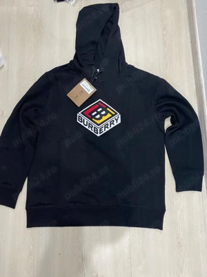 Vând hanorac hoodie nou, cu etichetă, marca Burberry