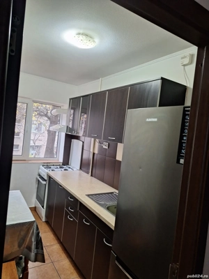 De închiriat  ap. cu 2 camere