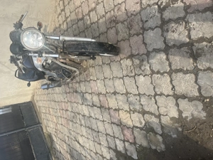 Suzuki vând   schimb  - imagine 3