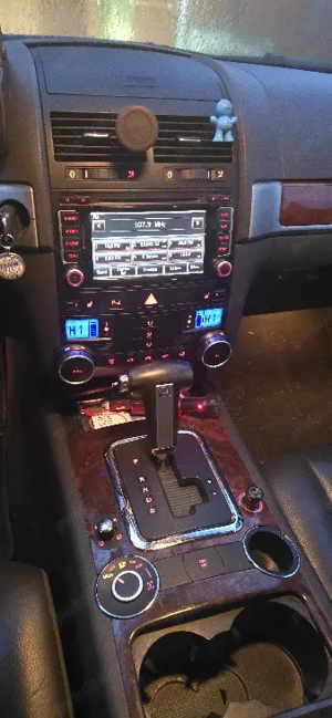 Vand VW Touareg - imagine 9