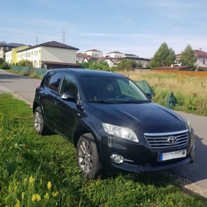 Vind Autoturism Toyota RAV4 diesel din 2012