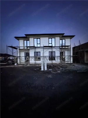 UNITATE IN DUPLEX SACALAZ INTRARE - imagine 5