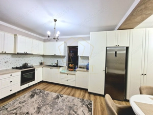 Triplex modern cu 3 camere SAD | Ghiroda - imagine 4