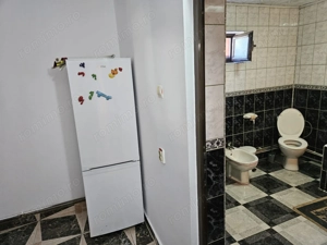 Casă de vânzare în Golești – locație excelentă lângă muzeu - imagine 9