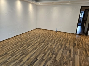 Casă de vânzare în Golești – locație excelentă lângă muzeu - imagine 18