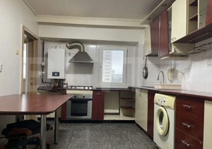 Apartament 4 camere, 80 mp, zona Nicolina - imagine 6