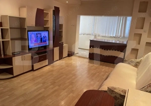 Inchiriez apartament 4 camere | decomandat | Zona Selgros |