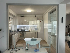 Casa 4 camere curte 200 mp  si carport Arhitectilor