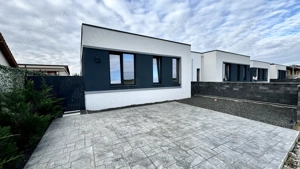 Duplex Individual pe Parter | 4 camere | La Asfalt | Toate utilitatile