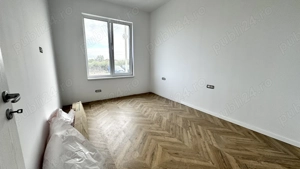 Duplex Individual pe Parter | 4 camere | La Asfalt | Toate utilitatile - imagine 9