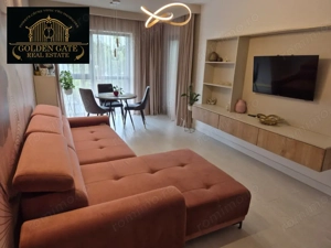 1 Mai - Parcului 20 | 3 Camere Decomandat | Terasa | Centrala - imagine 2