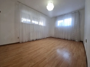 Apartament 2 camere decomandat, parcare, metrou 10 min, mutare rapida