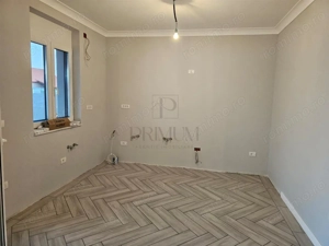 zona M CITY - 5 camere - perete dublu - toate utilitatile - imagine 5