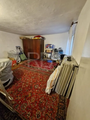 Casă bătrânească la 6 minute de stația de metrou Mihai Bravu 