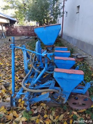 Vand semanatoare cu fertilizare si plug
