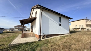 Casa 5 camere + teren 372mp cartier Bavaria - imagine 8
