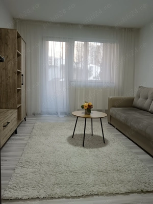 DE ÎNCHIRIAT   Perioada scurta sau îndelungată 