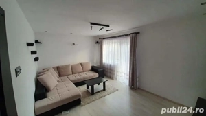 Vand apartament 2 camere - Decomandat - zona Lebada - imagine 2