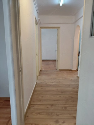 Apartament 2 camere – Port, etaj 1/4 – 3 balcoane, centrală, geam la baie - imagine 8