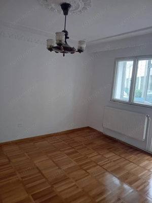 Apartament 2 camere – Port, etaj 1/4 – 3 balcoane, centrală, geam la baie - imagine 11