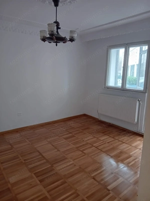 Apartament 2 camere – Port, etaj 1/4 – 3 balcoane, centrală, geam la baie - imagine 10