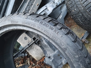 Vând doua anvelope 245/35 R 20 WXL continental winter contact TS 860 S dot 3923 
