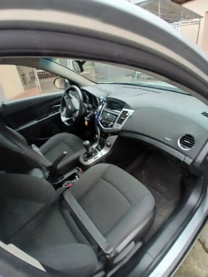 Vând chevrolet cruze 16 benzină +gaz - imagine 4