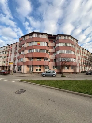 Apartament Etaj 1 SENSUL VECHI 3 Camere RENOVABIL