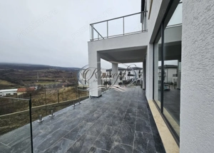 Proprietate moderna cu design exterior deosebit in Popesti - imagine 6